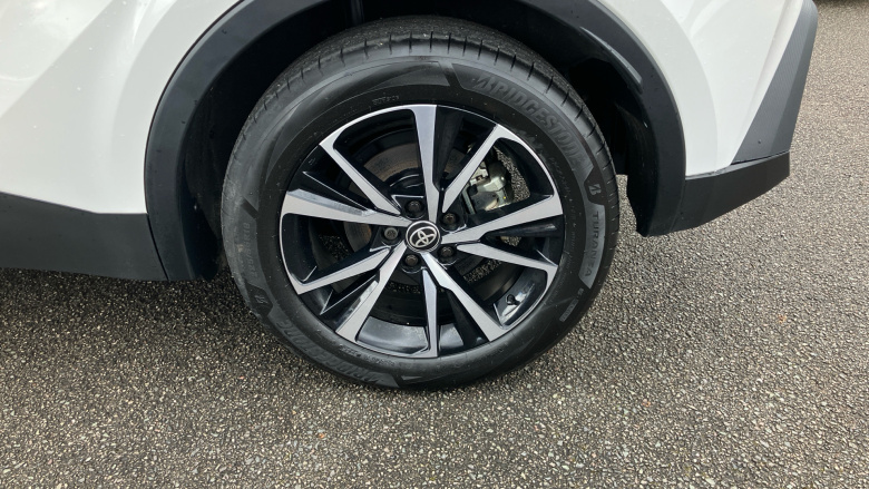 Toyota C-HR 2.0 PHEV Design 5dr CVT Hatchback